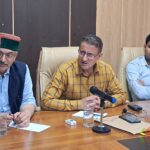 उपायुक्त सिरमौर ने जिला में राहत एवं पुनर्वास कार्यों की समीक्षा की बाधित सड़क, पेयजल और बिजली आपूर्ति को शीघ्र बहाल करें विभाग-सुमित खिमटा