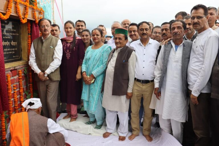 उद्योग मंत्री ने कोटी बौंच में 9 करोड की तीन योजनाओं के किए शिलान्यास..