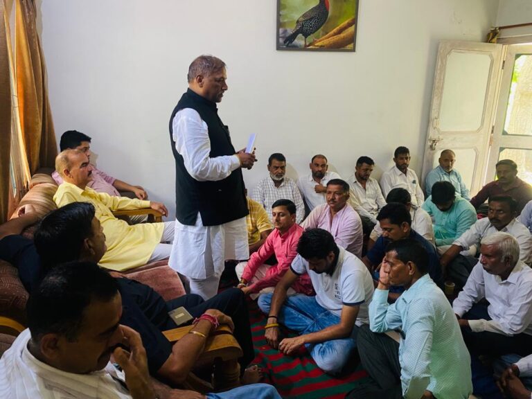 आपदा से पीड़ित हुए परिवारों की कार्यकर्ता करेंगे व्यक्तिगत तौर पर मदद :- सुखराम चौधरी