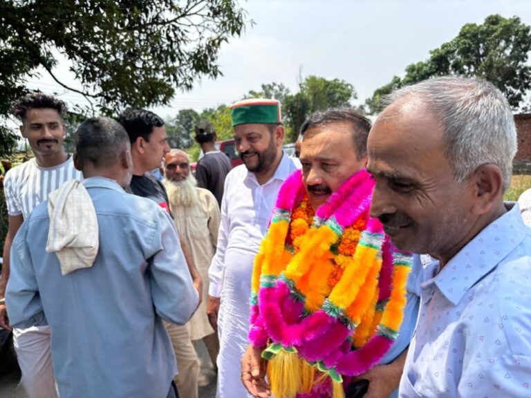 कुंडियों में बोरवेल शिलान्यास चौधरी किरनेश जंग ने ग्रामीणों को पानी की समस्या से दिलाई राहत
