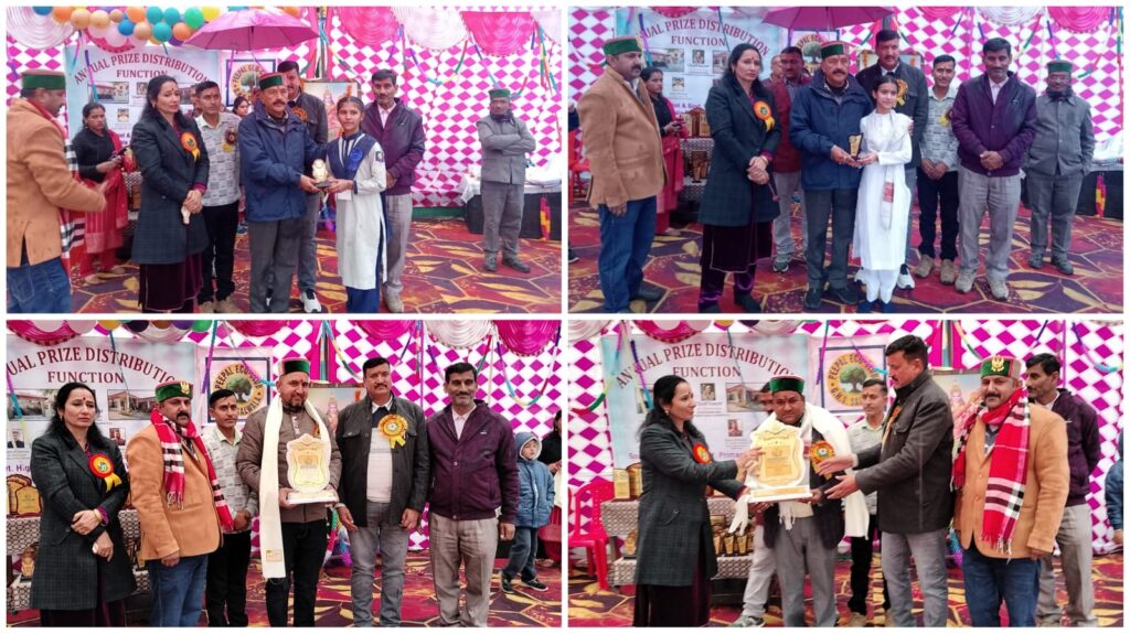 Annual Function, सालवाला स्कूल में देशभक्ति गीत की प्रस्तुति से भावुक हुआ माहौल..