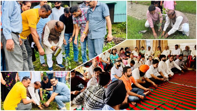 श्री पांवटा साहिब में भाजपा की बैठक में पर्यावरण संरक्षण पर जोर, शुरू हुआ “एक पेड़ माँ के नाम” अभियान..