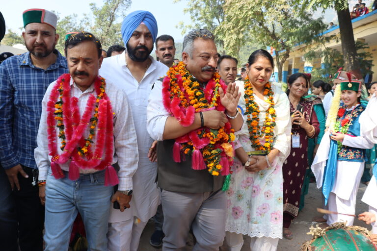 Paonta News:शिक्षा मंत्री ने अम्बोया में राज्य स्तरीय अंडर-19 सांस्कृतिक कार्यक्रम का किया शुभारंभ