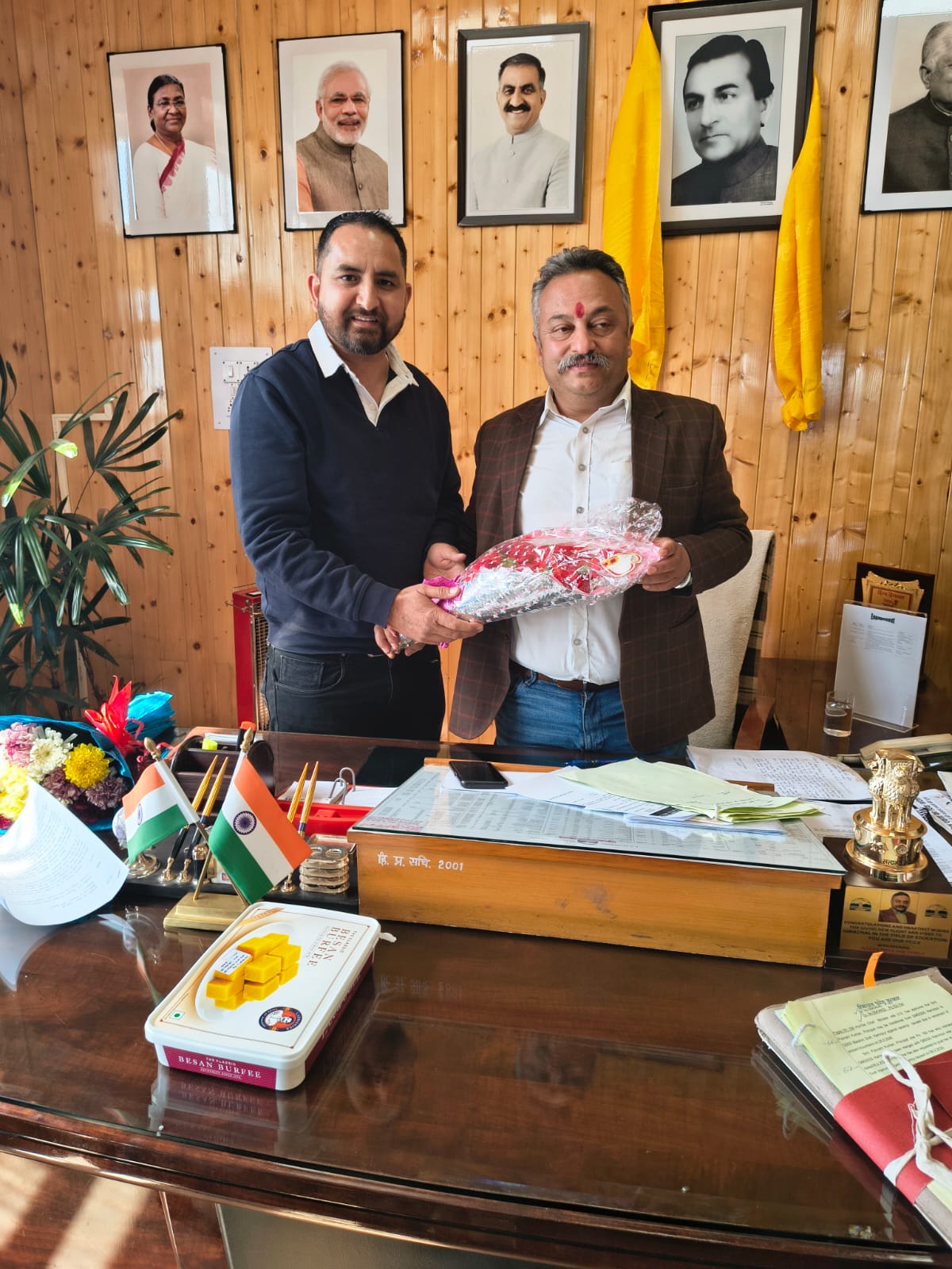 शिक्षा सुविधाओं के सुदृढ़ीकरण को लेकर शिक्षा मंत्री से मिले प्रदीप चौहान ठूंडू… शिक्षा सुविधाओं के सुदृढ़ीकरण को लेकर शिक्षा मंत्री से मिले प्रदीप चौहान ठूंडू…